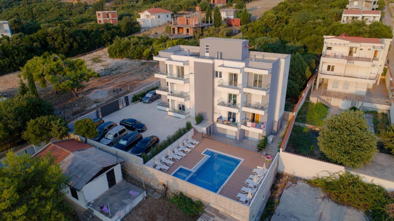 Apartamento Posejdon Lux Utjeha Exterior foto