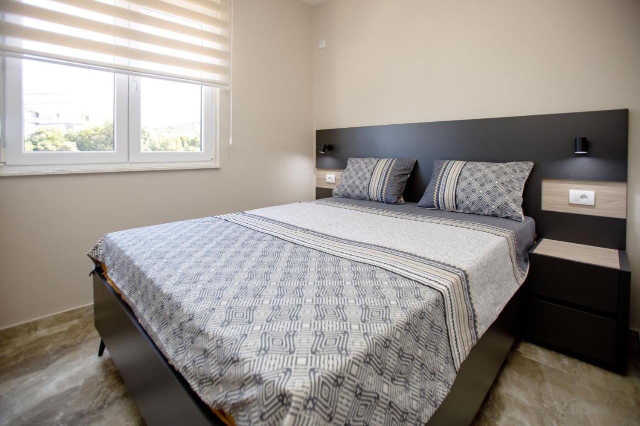 Apartamento Posejdon Lux Utjeha Exterior foto
