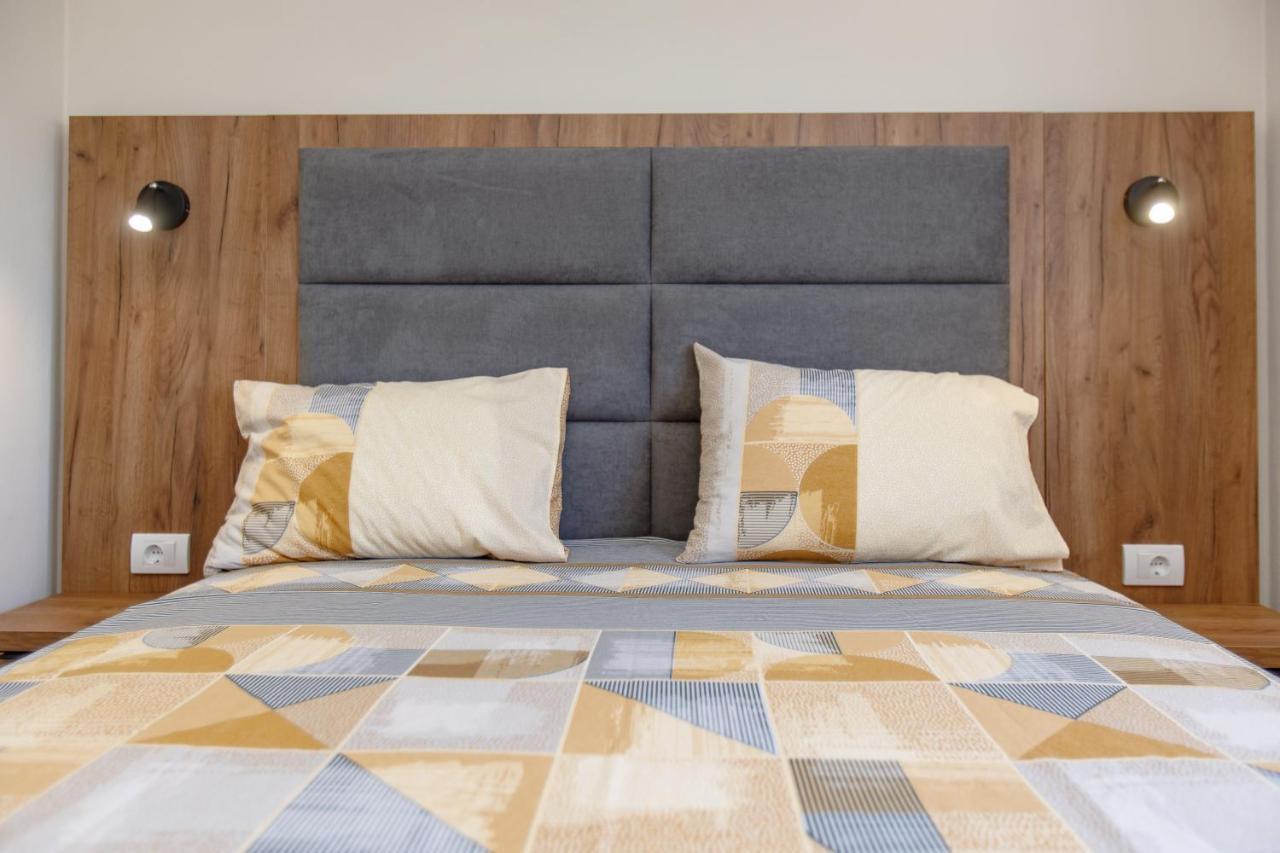 Apartamento Posejdon Lux Utjeha Exterior foto