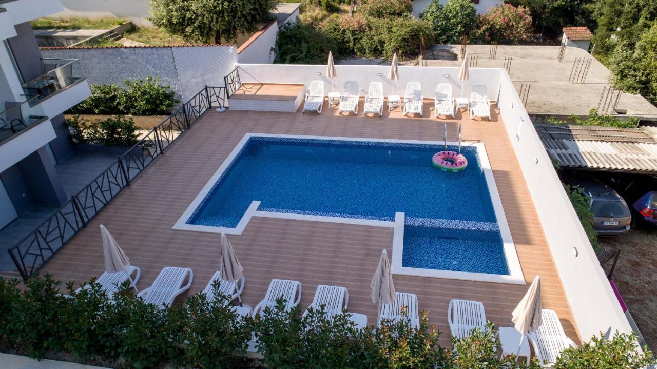 Apartamento Posejdon Lux Utjeha Exterior foto