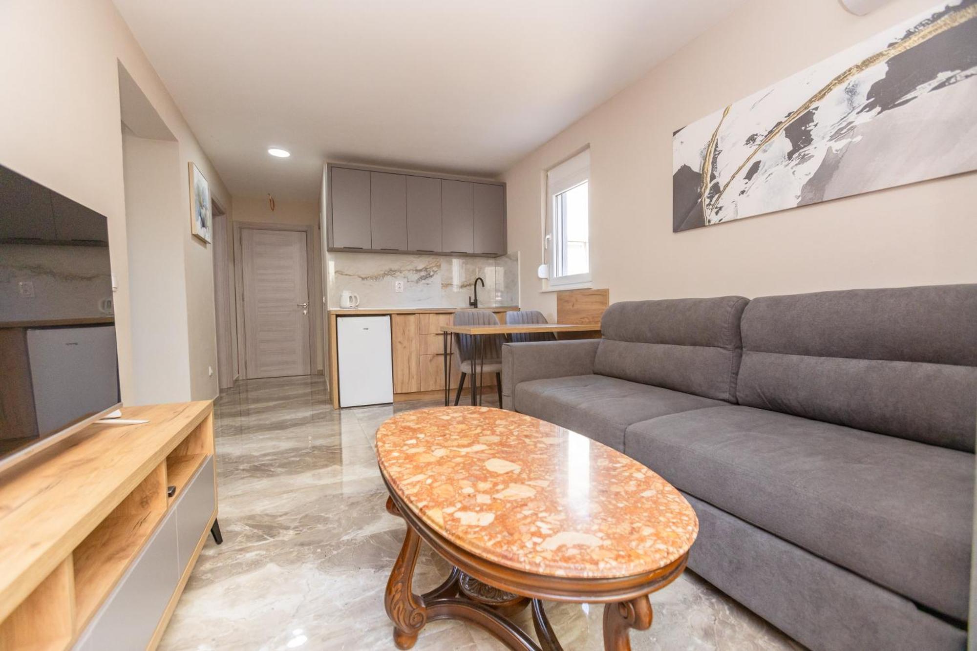 Apartamento Posejdon Lux Utjeha Exterior foto