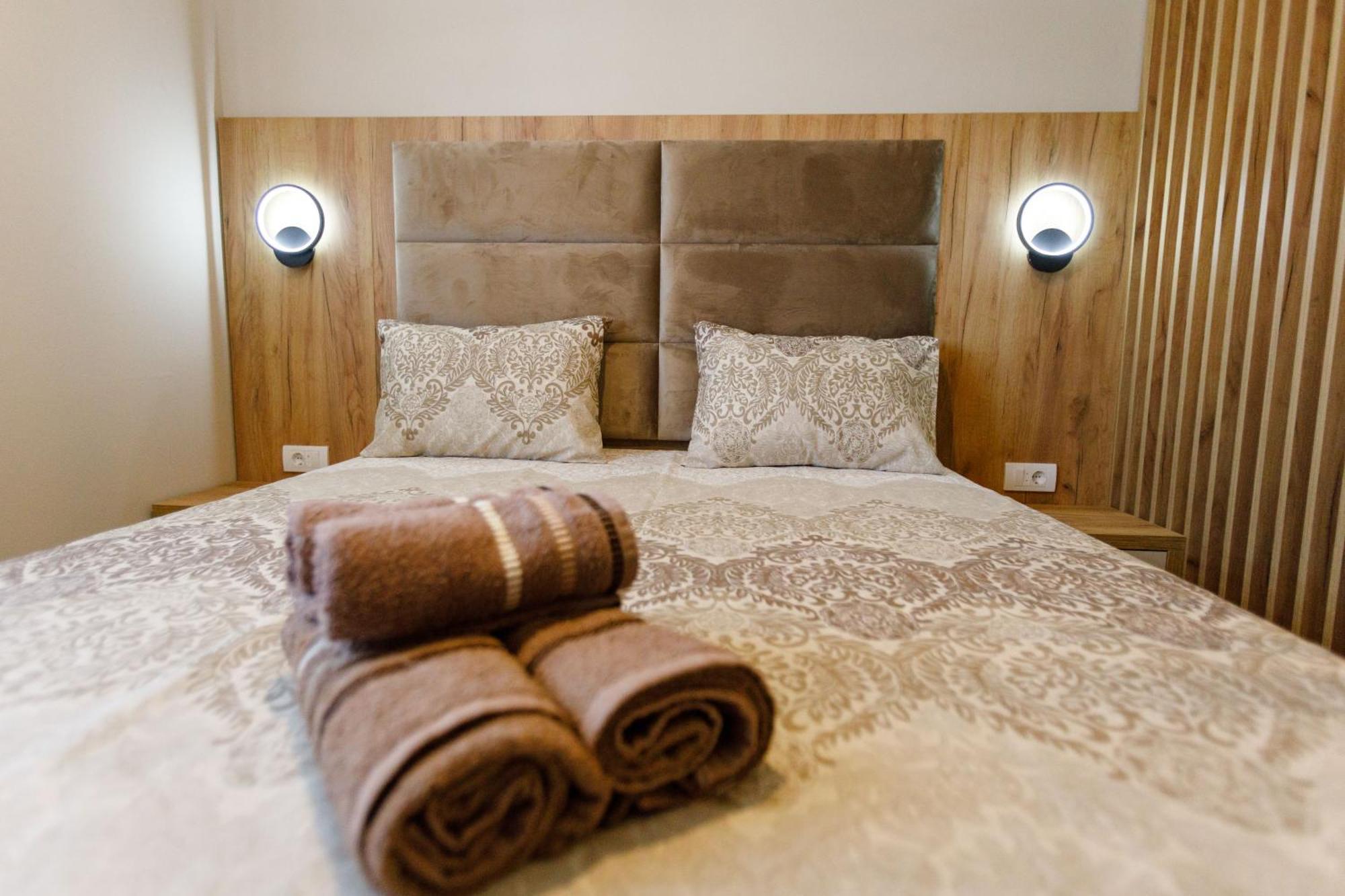 Apartamento Posejdon Lux Utjeha Exterior foto